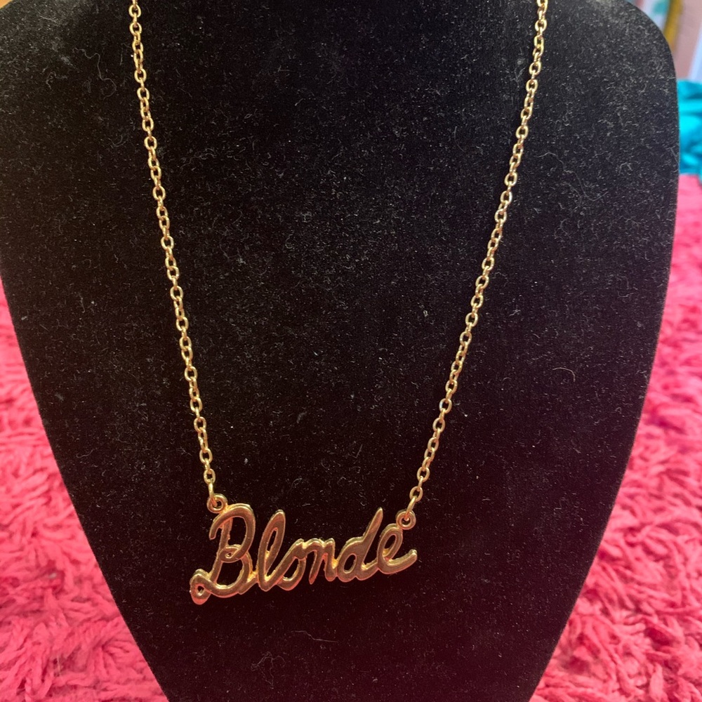 “Blonde” necklace